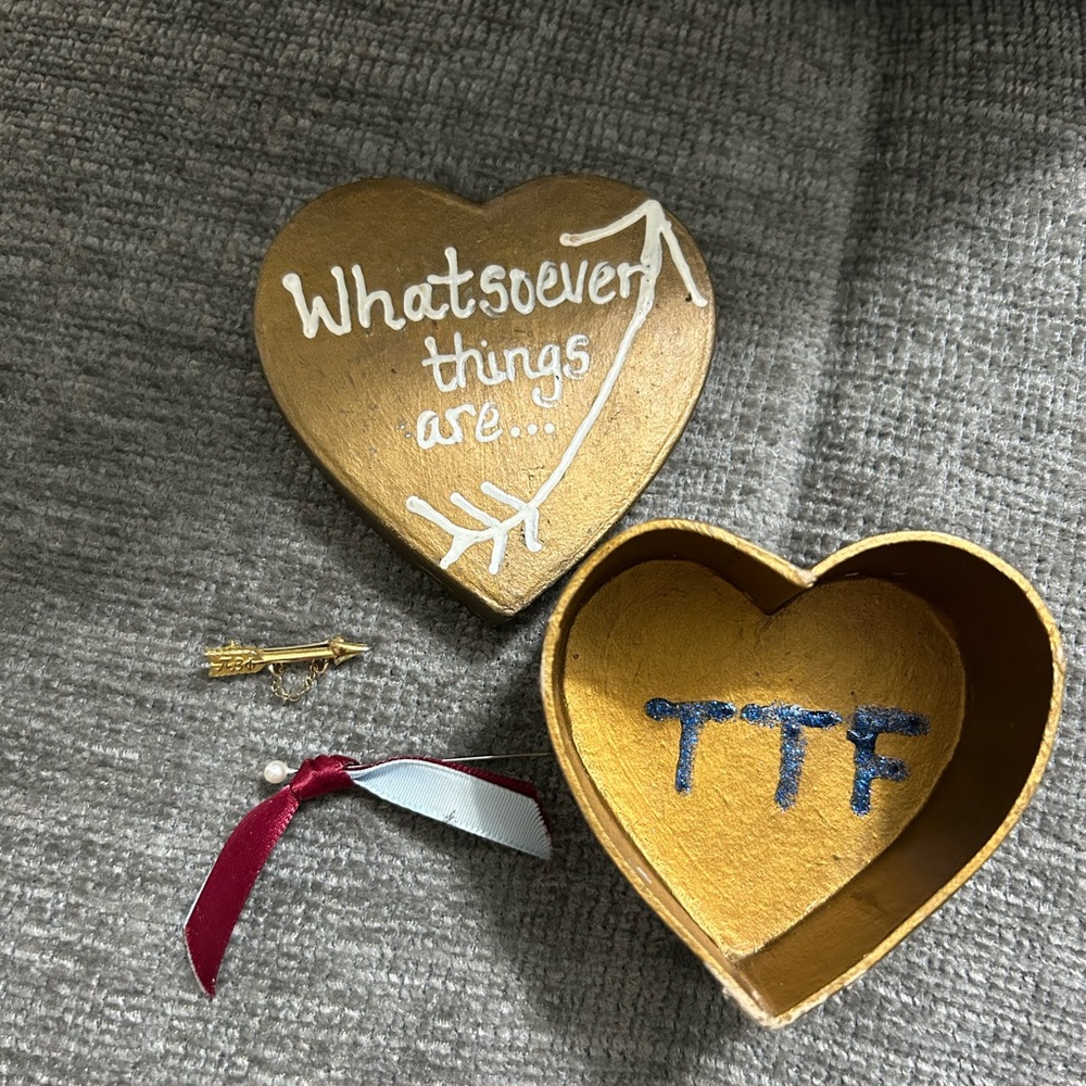 Pi Beta Phi Pin + Box Set - image 1